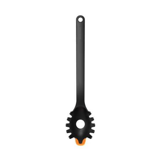 Makaronų šaukštas Fiskars Functional Form 1027301 aprašymas - Prekės nuotrauka