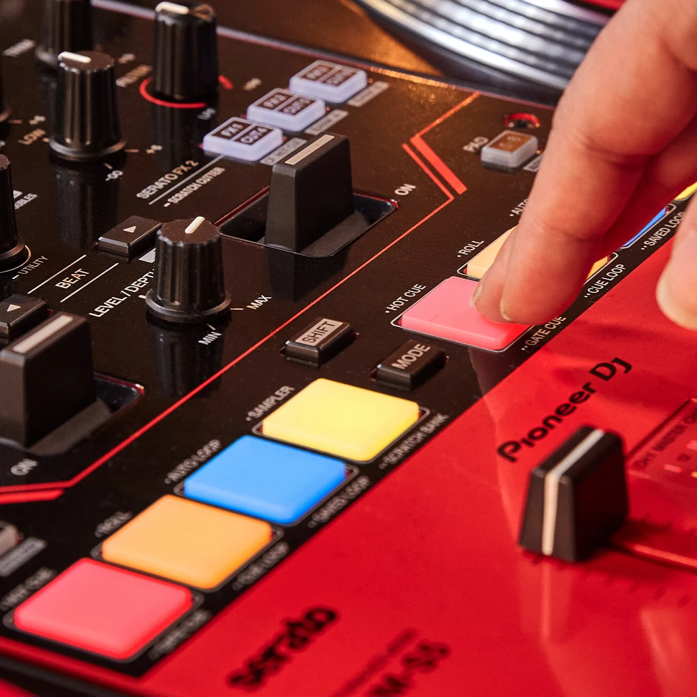 DJ 2 kanalų pultas Pioneer DJM-S5, Juodos/Raudonos spalvos aprašymas - Prekės nuotrauka