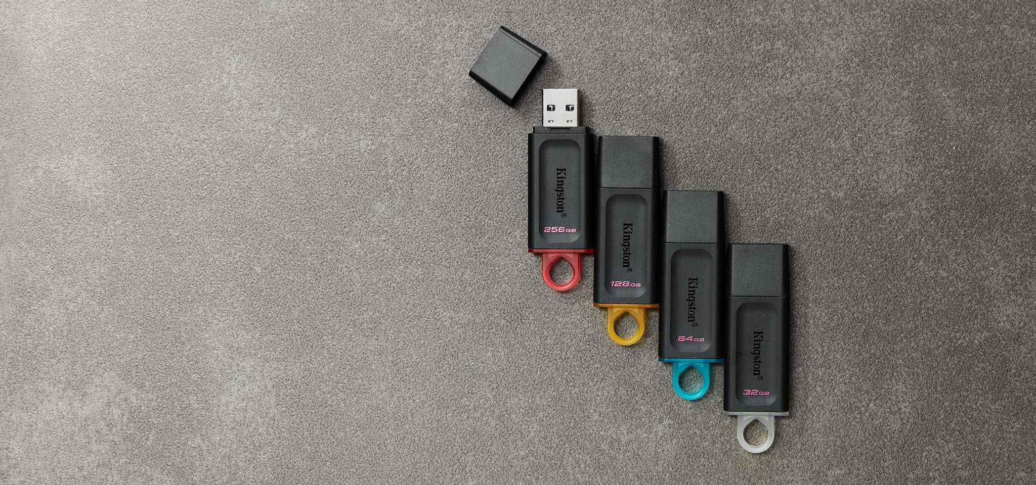 USB laikmena Kingston 128GB USB 3.2 Gen1 DataTraveler Exodia aprašymas - Prekės nuotrauka USB laikmena Kingston 128GB USB 3.2 Gen1 DataTraveler Exodia aprašymas - Prekės nuotrauka