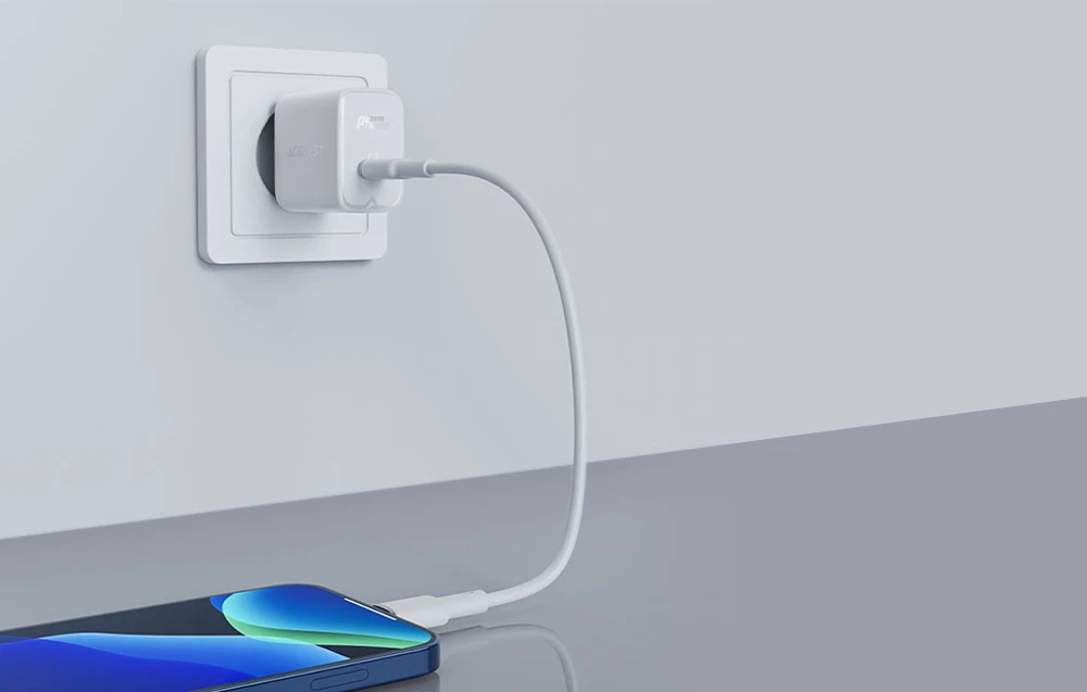Įkroviklis Acefast A21 30W GaN USB-C baltas aprašymas - Prekės nuotrauka Įkroviklis Acefast A21 30W GaN USB-C baltas aprašymas - Prekės nuotrauka