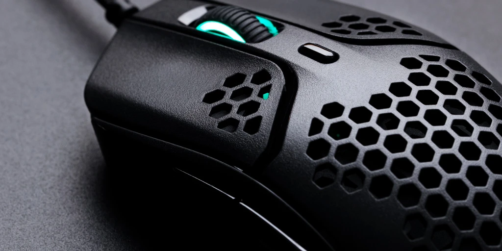 Žaidimų pelė HyperX Pulsefire Haste, Juoda/Raudona aprašymas - Prekės nuotrauka