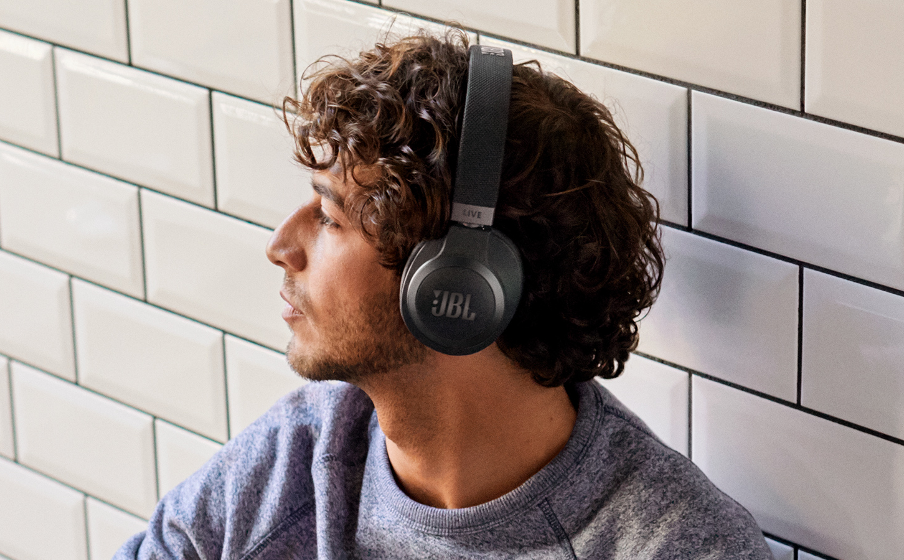 Belaidės ausis apgaubiančios triukšmą slopinančios Ausinės JBL Live 660NC, Juoda aprašymas - Prekės nuotrauka