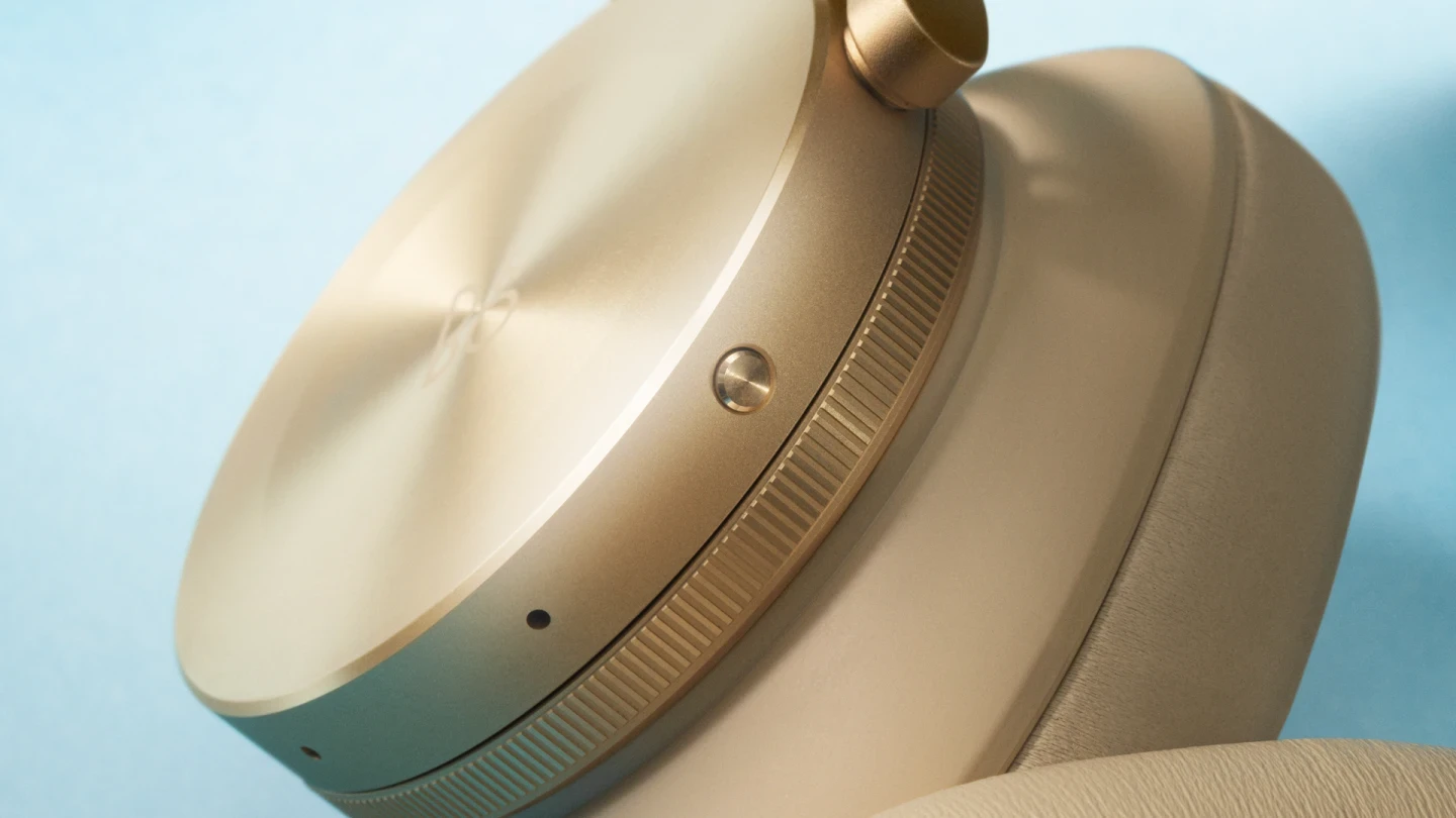 Ausinės Bang & Olufsen Beoplay H95 Kaštono spalvos aprašymas - Prekės nuotrauka