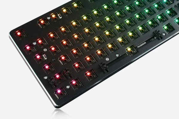 Glorious Klaviatūra Compact GMMK-COMPACT-BRN, ANSI US išdėstymas, Gateron Brown Switch aprašymas - Prekės nuotrauka