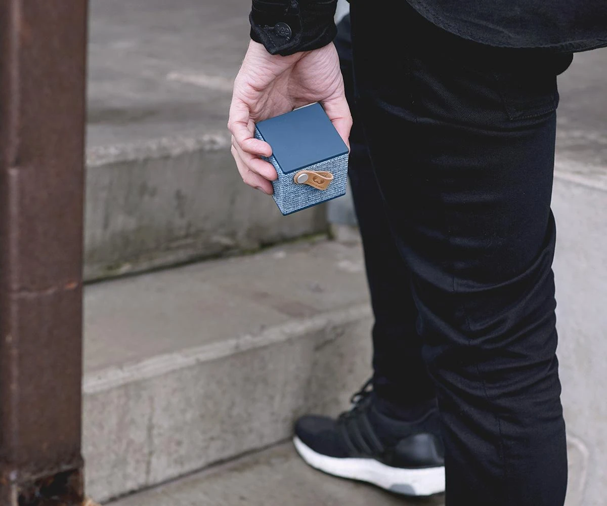 Fresh'n Rebel Bluetooth kolonėlė Rockbox Cube Fabriq Edition aprašymas - Prekės nuotrauka