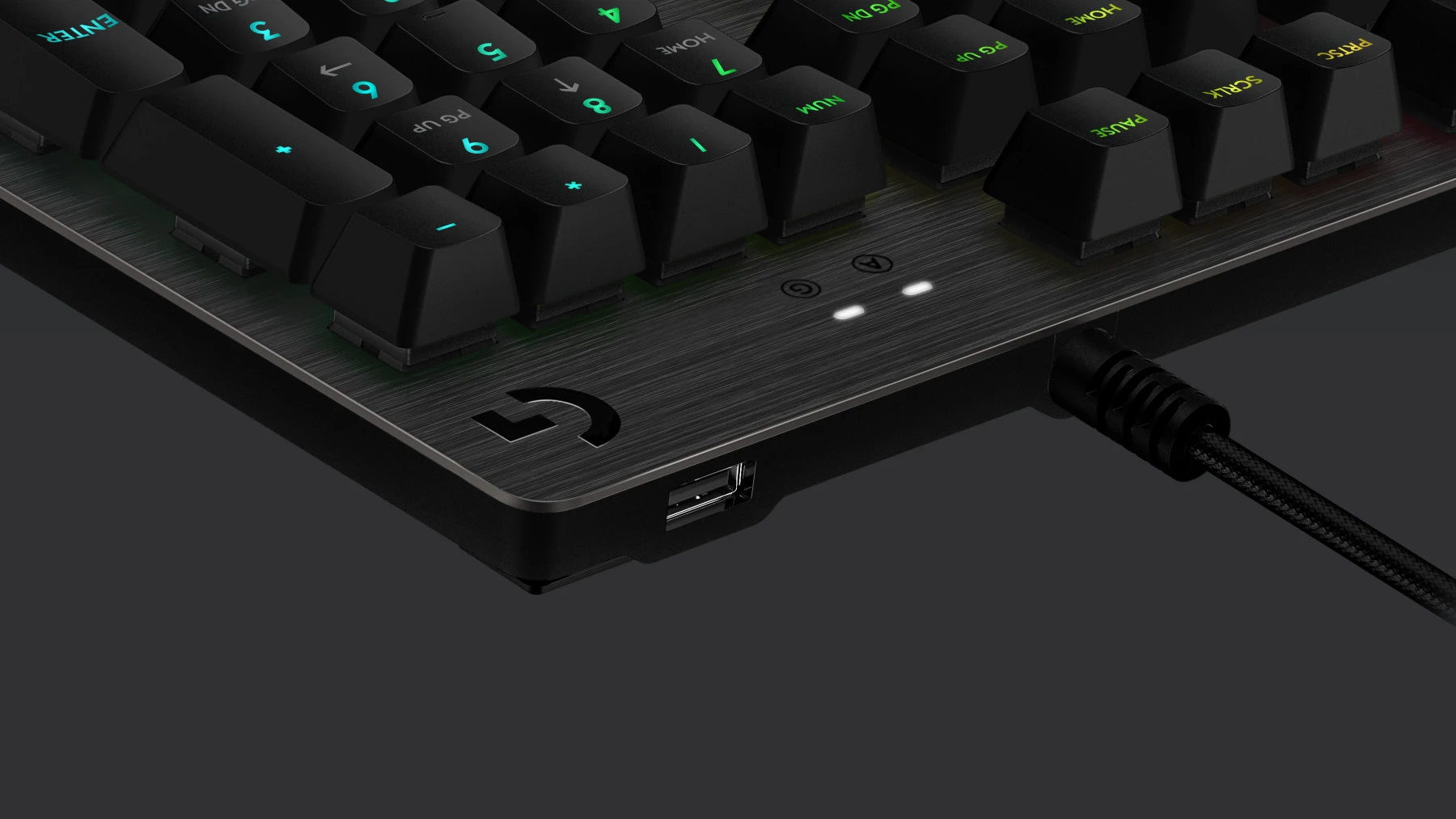 Mechaninė Žaidimų Klaviatūra Logitech G512 Carbon su RGB Apšvietimu, US Tarptautinis Išdėstymas, GX Brown Tactile aprašymas - Prekės nuotrauka