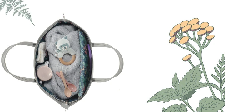 Kinderkraft Treasurebag su persirengimo stalu tamsiai pilka aprašymas - Prekės nuotrauka Kinderkraft Treasurebag su persirengimo stalu tamsiai pilka aprašymas - Prekės nuotrauka