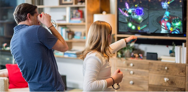 Nintendo Switch (Raudona / Mėlyna) aprašymas - Prekės nuotrauka