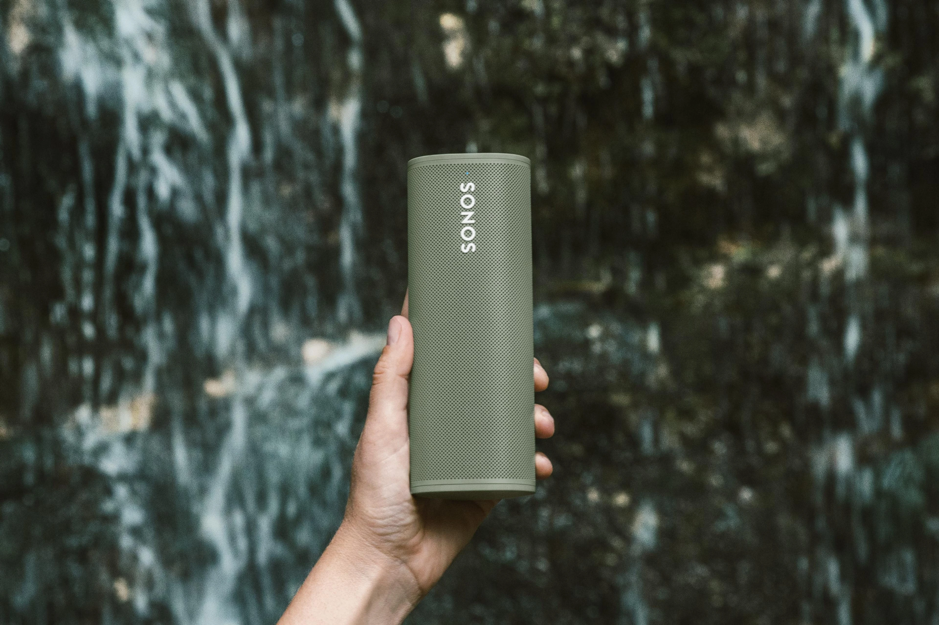 Nešiojama kolonėlė Sonos Roam, Multiroom, Bluetooth, WiFi, Atspari vandeniui, Juodos spalvos aprašymas - Prekės nuotrauka