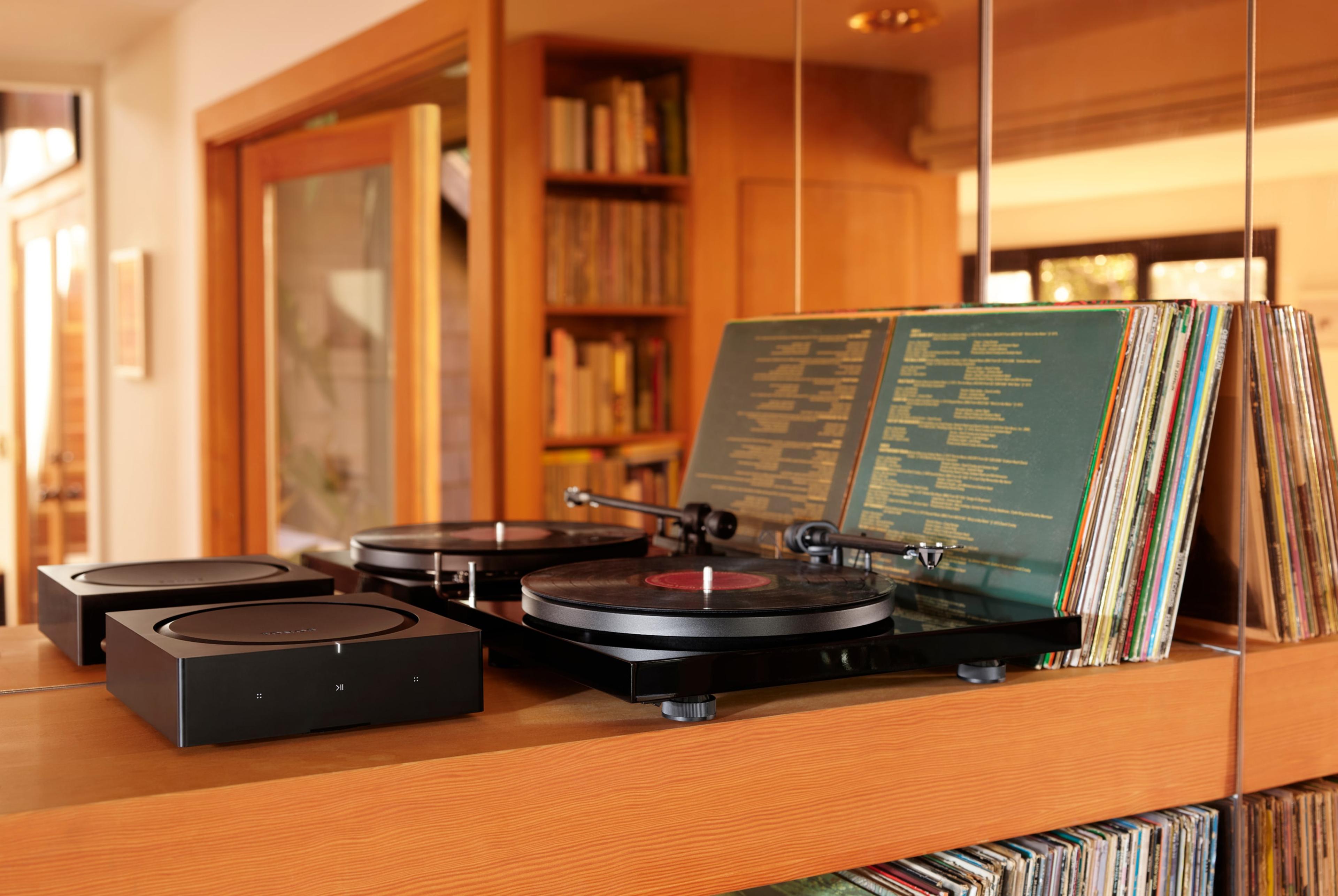 Garso stiprintuvas su tinklo grotuvu Sonos AMP, Juodos spalvos aprašymas - Prekės nuotrauka