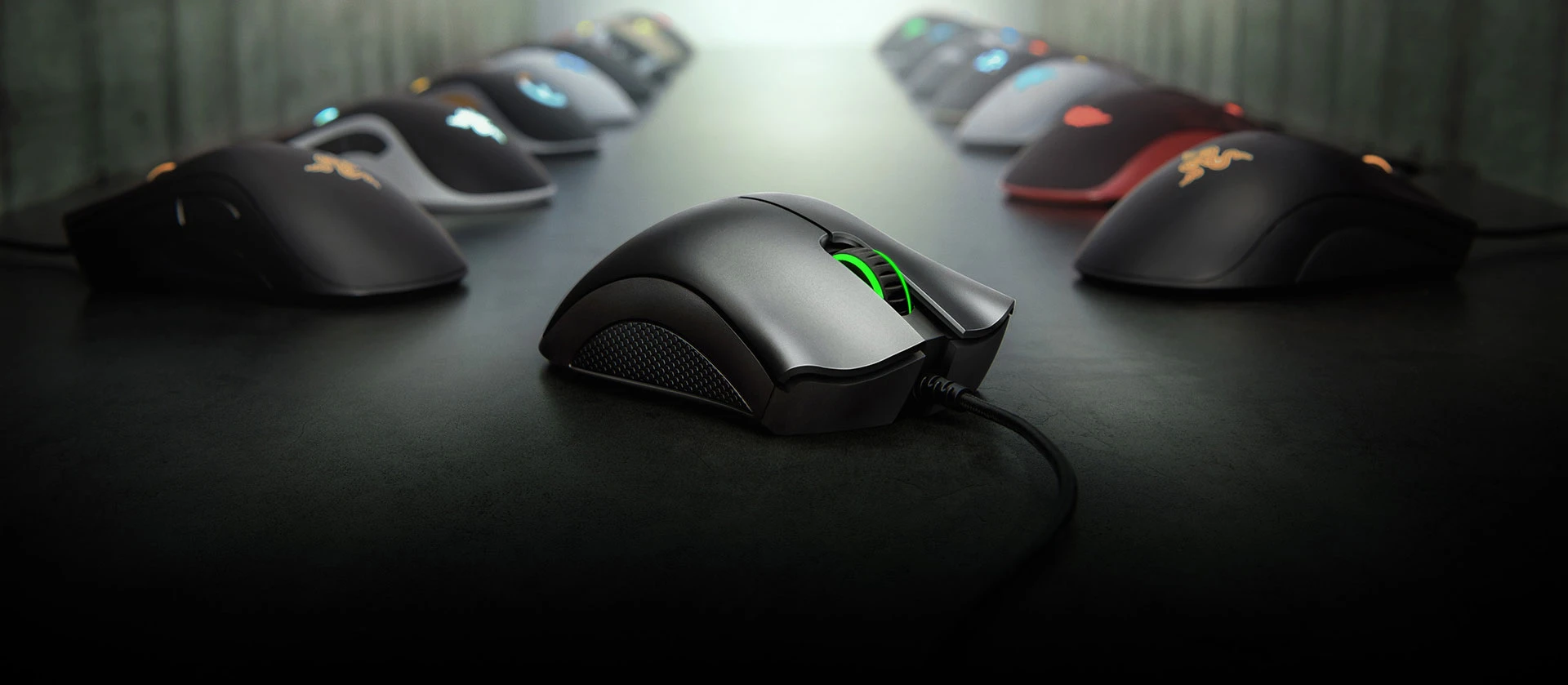 Pelė RAZER DeathAdder Essential RZ01-02540100-R3C1 (Optinė, 6400 DPI, juodos spalvos) aprašymas - Prekės nuotrauka