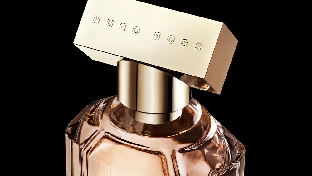 RINKINYS Boss The Scent For Her by Hugo Boss EDP 50ml, kūno losjonas 50ml ir EDP miniatiūra 7.4ml aprašymas - Prekės nuotrauka