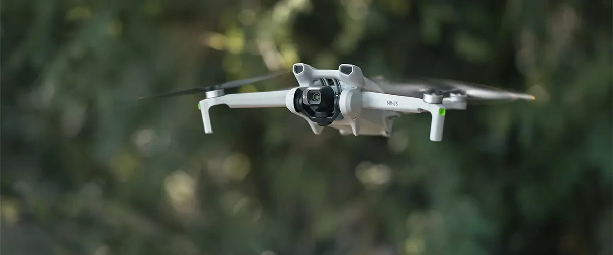 Dronas DJI Mini 3 (tik dronas, be pulto) aprašymas - Prekės nuotrauka Dronas DJI Mini 3 (tik dronas, be pulto) aprašymas - Prekės nuotrauka