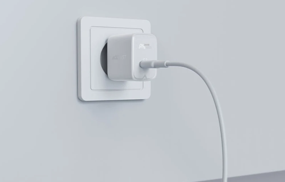 Įkroviklis Acefast A21 30W GaN USB-C baltas aprašymas - Prekės nuotrauka Įkroviklis Acefast A21 30W GaN USB-C baltas aprašymas - Prekės nuotrauka