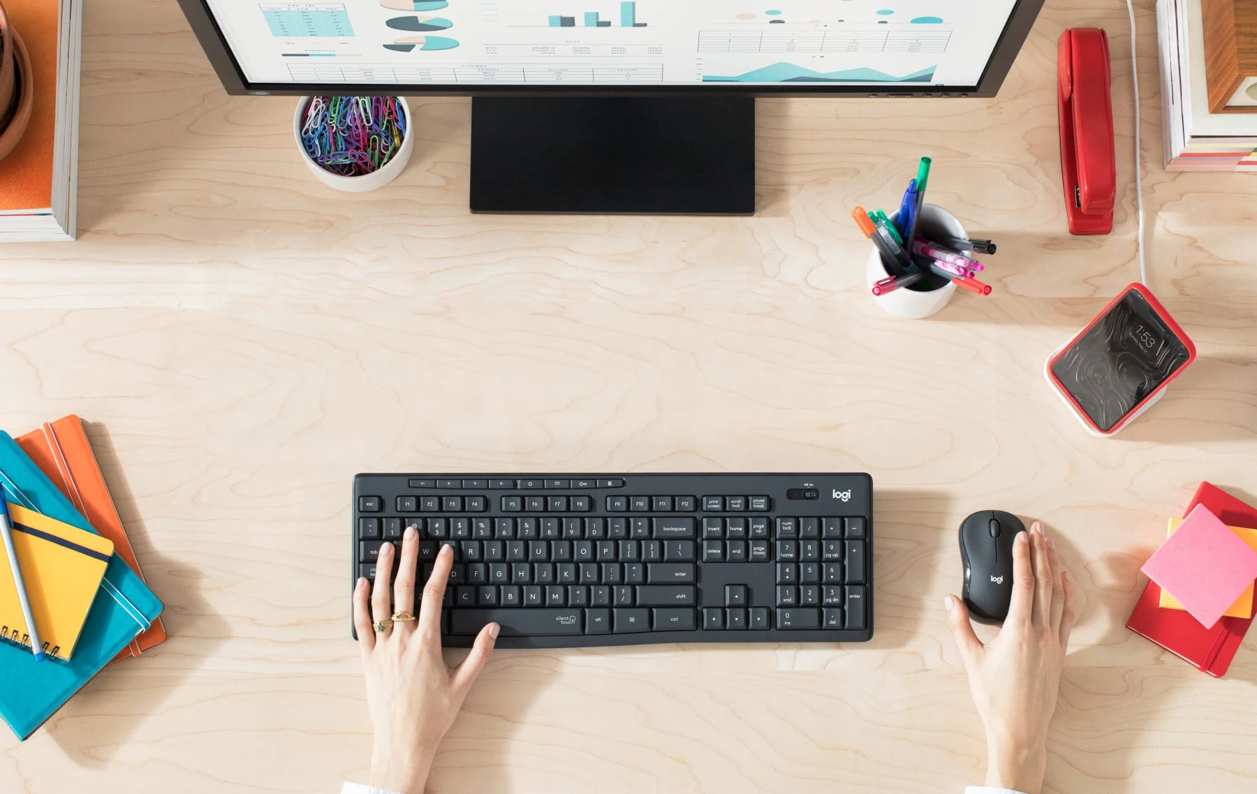 Tyli belaidė Klaviatūra su pele Logitech MK295, DE išdėstymas aprašymas - Prekės nuotrauka