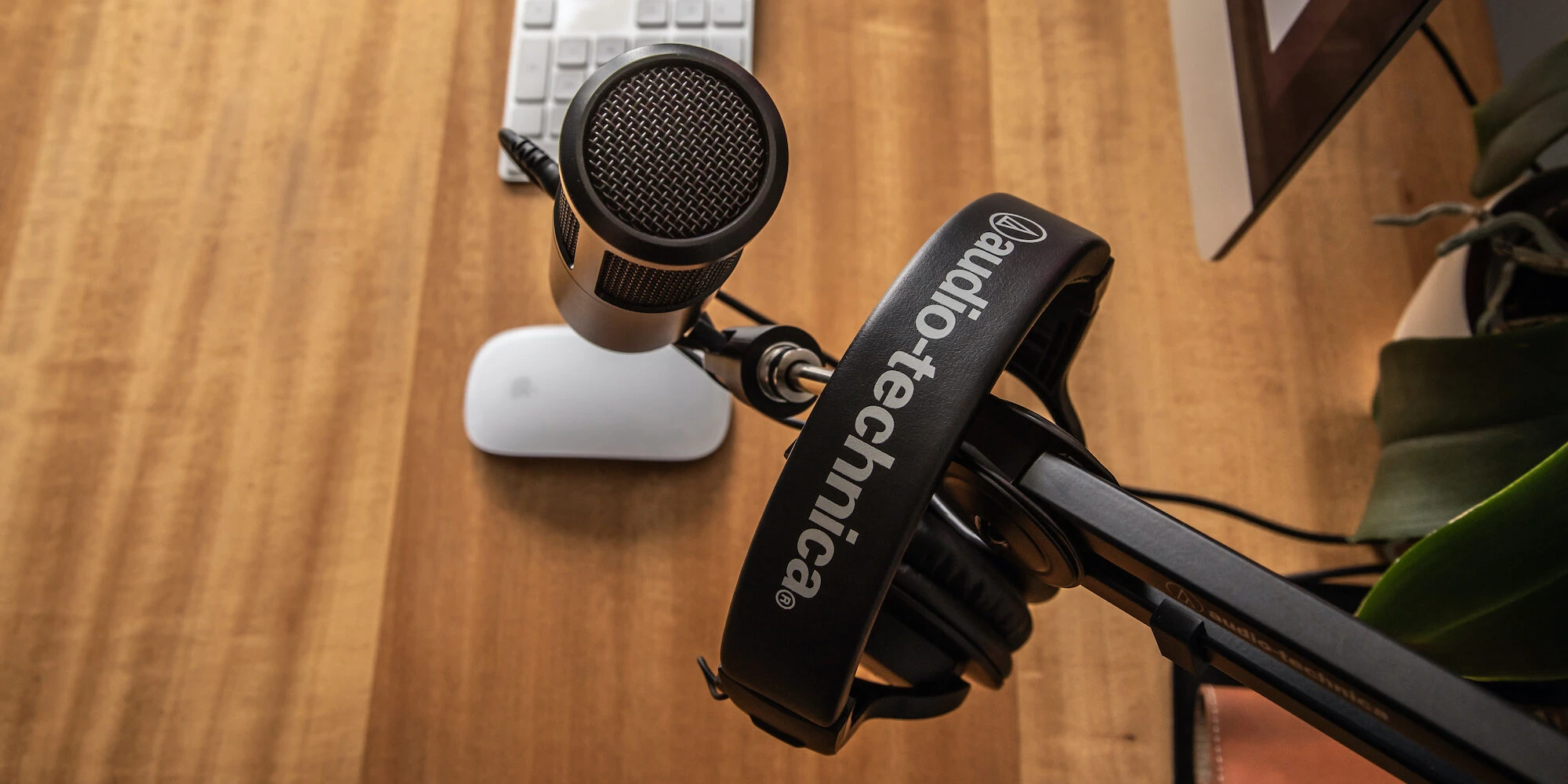 Audio-Technica ATH-M20X profesionalios monitorinės ausinės, Juodos spalvos aprašymas - Prekės nuotrauka