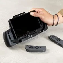 HyperX HX-CPCS-U ChargePlay Clutch - Nintendo Switch Įkrovimo stotelė - prijungiama tiesiogiai per C tipo USB jungtį aprašymas - Prekės nuotrauka