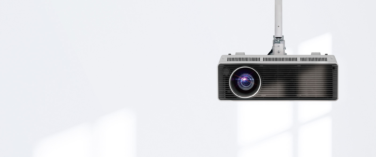 LG ProBeam 4K Lazerinis Projektorius, 5,000 ANSI Lumens, 20,000 val, WiFi aprašymas - Prekės nuotrauka