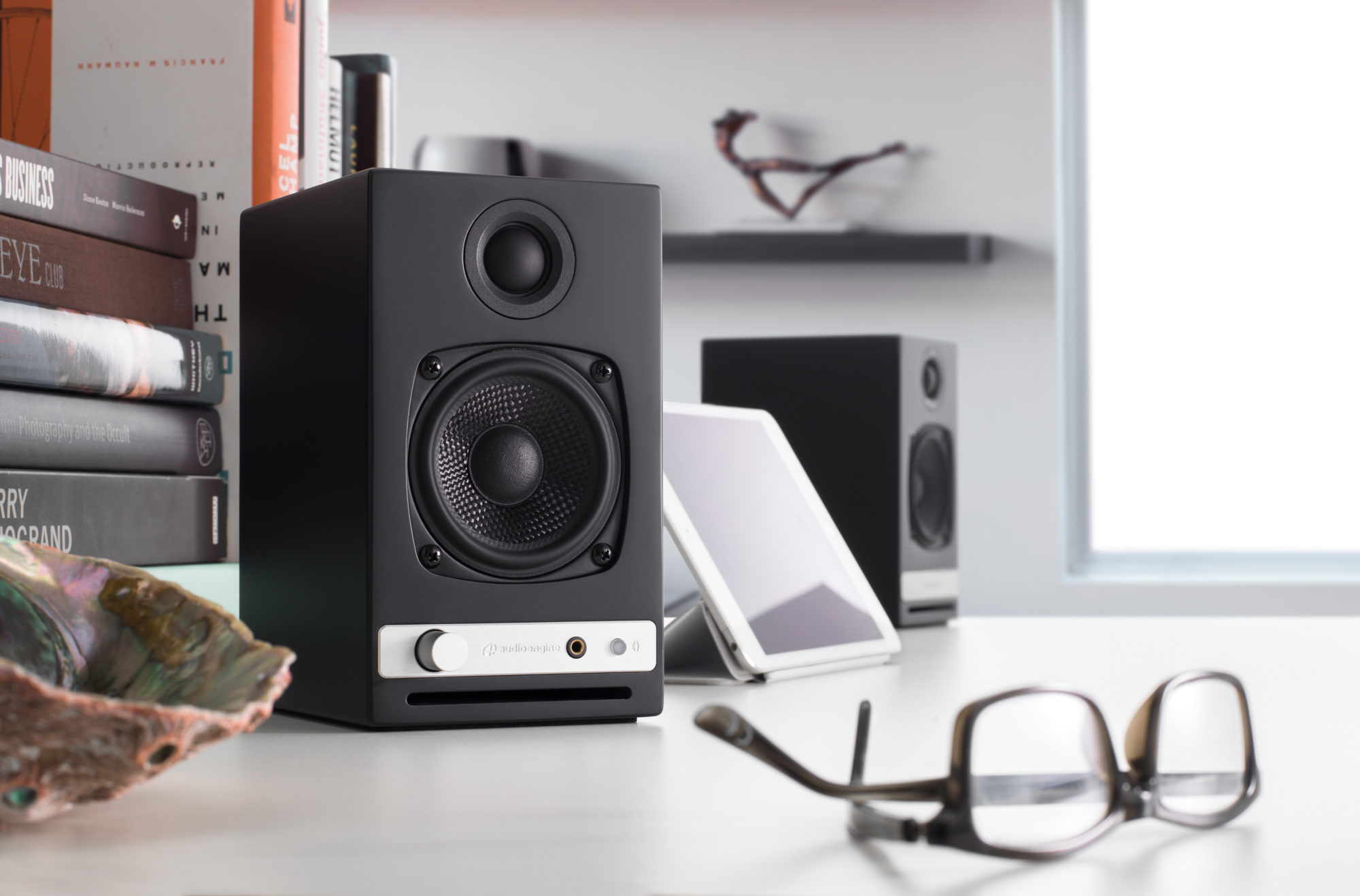 Audioengine HD3 BT 30 W kolonėlės, Riešutmedis aprašymas - Prekės nuotrauka