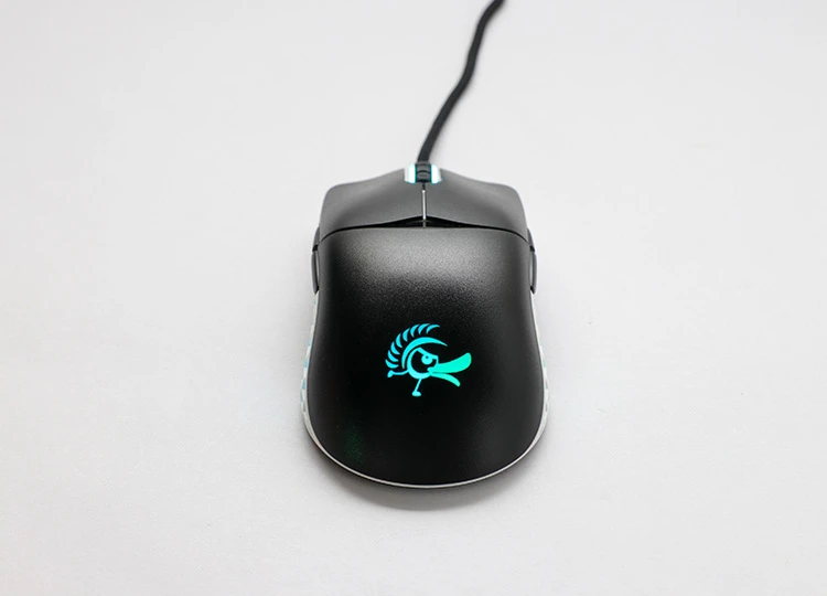 Ducky Feather RGB pelė su Huano Switch aprašymas - Prekės nuotrauka