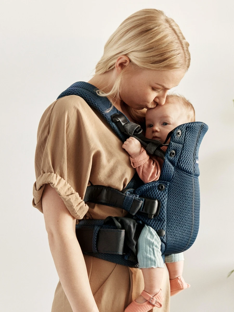 BABYBJORN nešioklė HARMONY 3D Mesh, navy mėlynas, 088008 aprašymas - Prekės nuotrauka