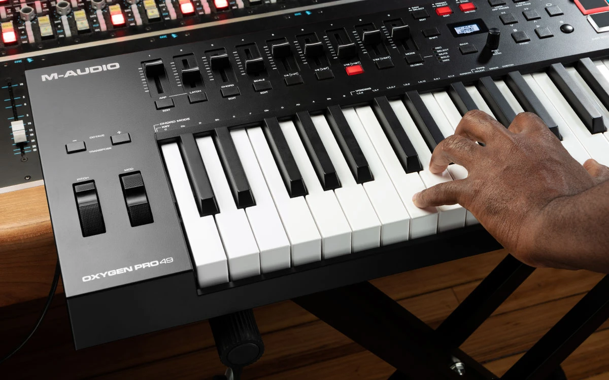 M-AUDIO Oxygen Pro 49 MIDI klaviatūra aprašymas - Prekės nuotrauka