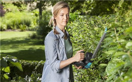 Gardena Elektrinės gyvatvorių žirklės EasyCut 420/45 aprašymas - Prekės nuotrauka