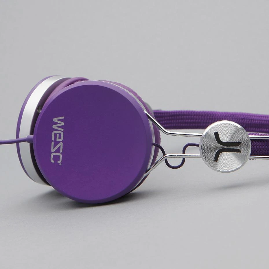 WESC Banjo violetinės ausinės šoninis vaizdas