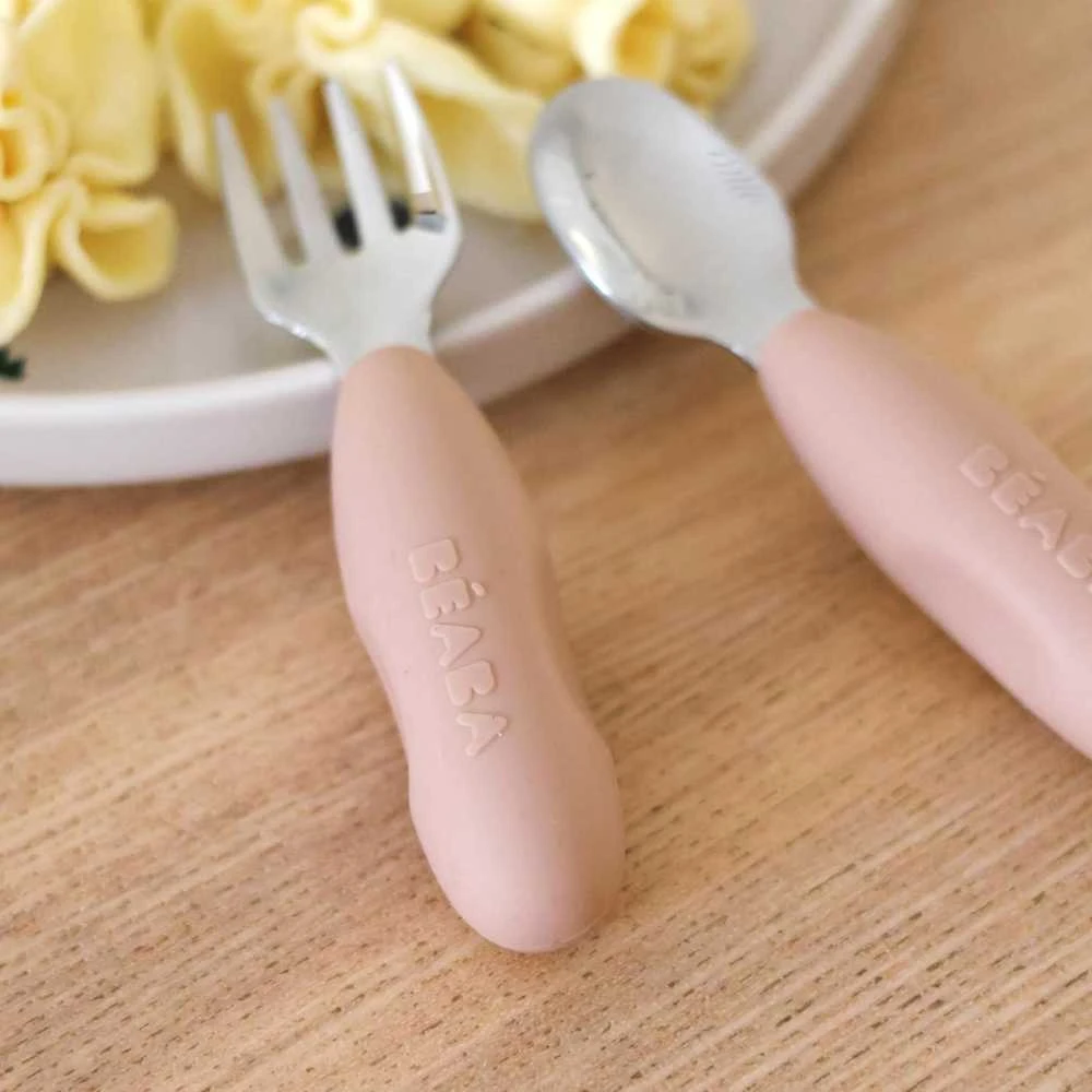 BEABA 2 VNT. NERŪDIJANČIO PLIENO STALO ĮRANKIŲ RINKINYS +10 MĖN, COTTON CANDY