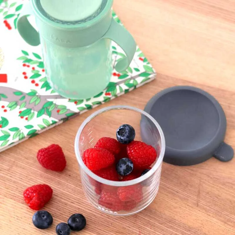 BEABA STIKLINIS MAISTO INDELIS SU DANGTELIU, MINERAL Pilkas, 250 ML