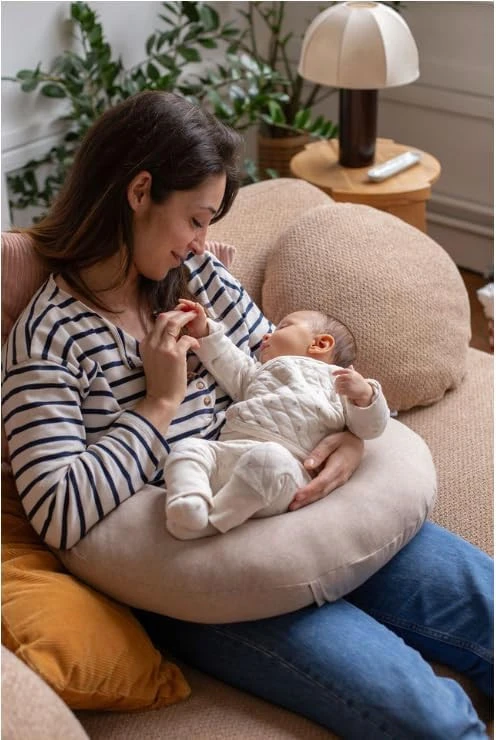BEABA UNIVERSALI ŠILDANTI IR VĖSINANTI PAGALVĖ LITTLE WARMY, JERSEY CLAY