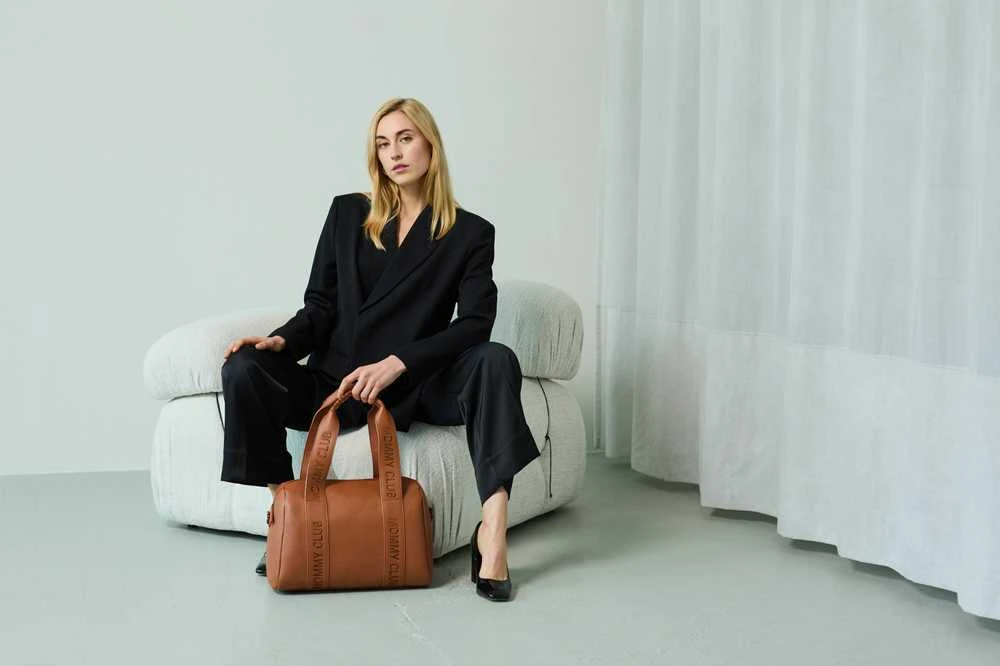 CHILDHOME MOMMY CLUB MAMOS KREPŠYS, SIGNATURE BROWN