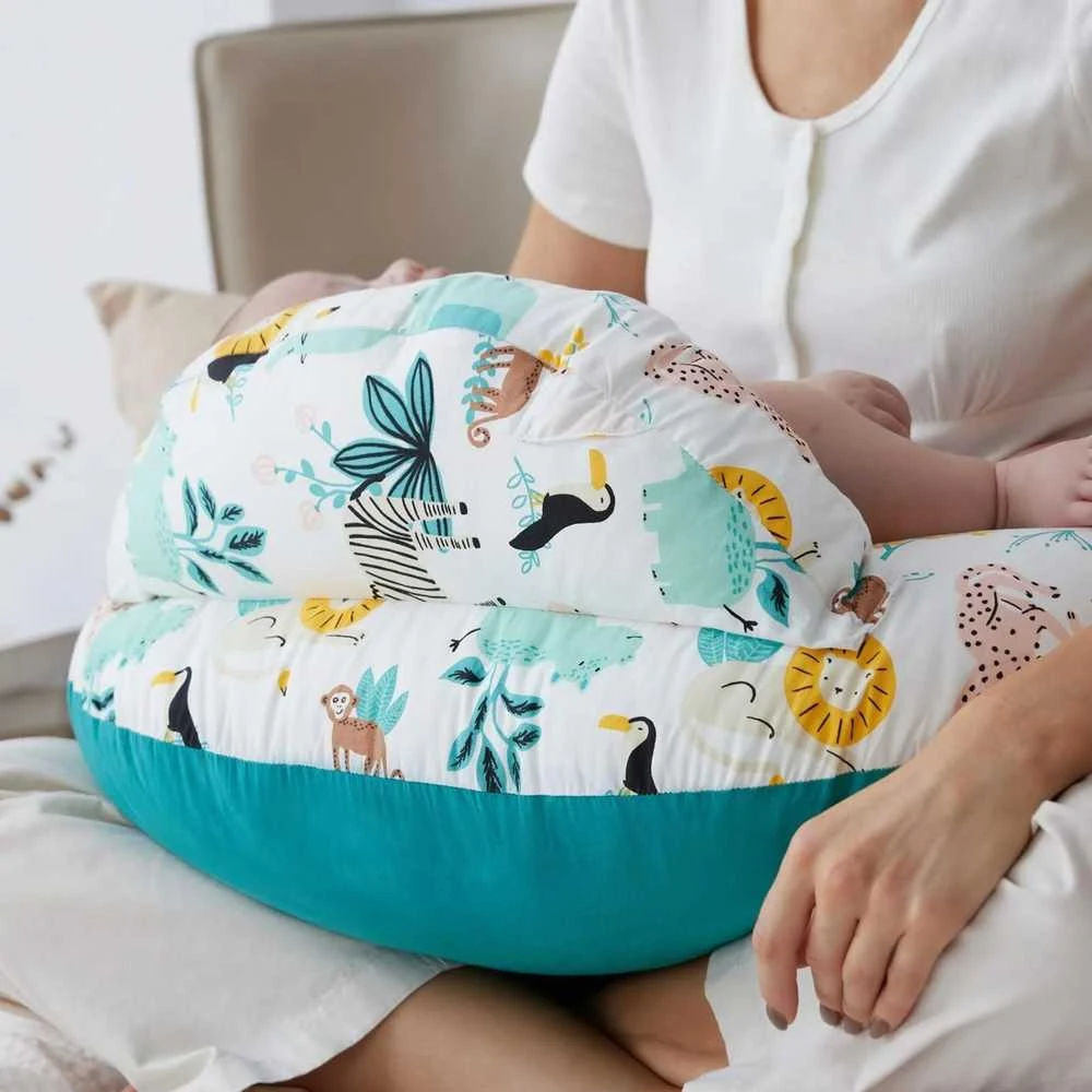 MOMCOZY PRISITAIKANTI MAITINIMO PAGALVĖ, SAFARI ANIMALS