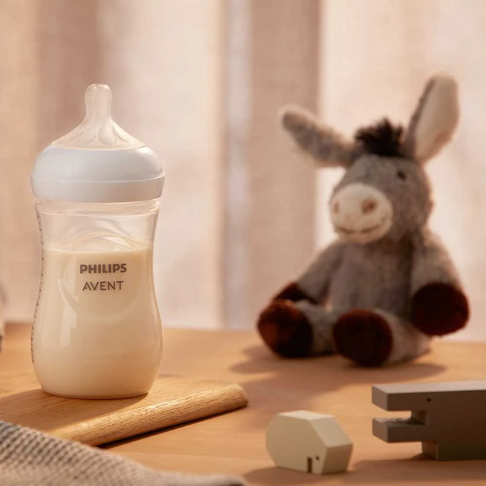 PHILIPS AVENT NATURAL RESPONSE BUTELIUKŲ RINKINYS, 260 ML, 1 MĖN.+, 3 VNT., BALTI