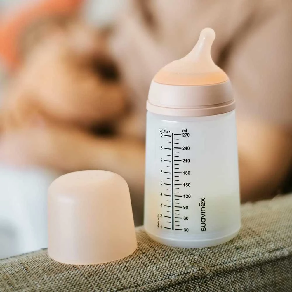 SUAVINEX ZERO ZERO ANTI-COLIC BUTELIUKAS SU VIDUTINĖS SROVĖS ŽINDUKU, 270 ML, NUO +3 MĖN., LIGHT