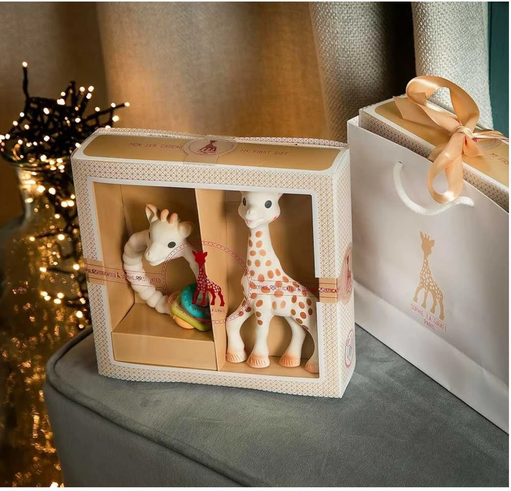 Sophie La Girafe VULLI SOPHIE LA GIRAFFE DOVANŲ RINKINYS SU KRAMTUKU-BARŠKUČIU