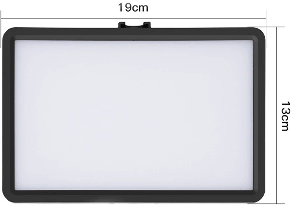 LED šviestuvas su nedideliu stovu