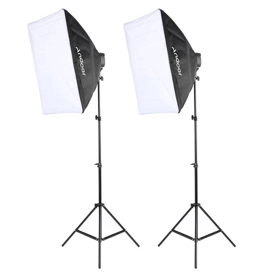 stovai su 4 apšvietimo lempomis (softbox)