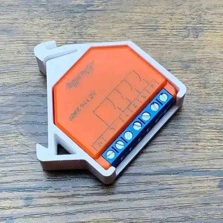 Kita Viengubas DIN adapteris Shelly Plus relėms (45 laipsnių kampu)