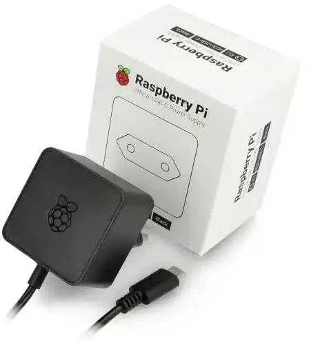 Raspberry Pi 4 USB-C maitinimo blokas su pakuote