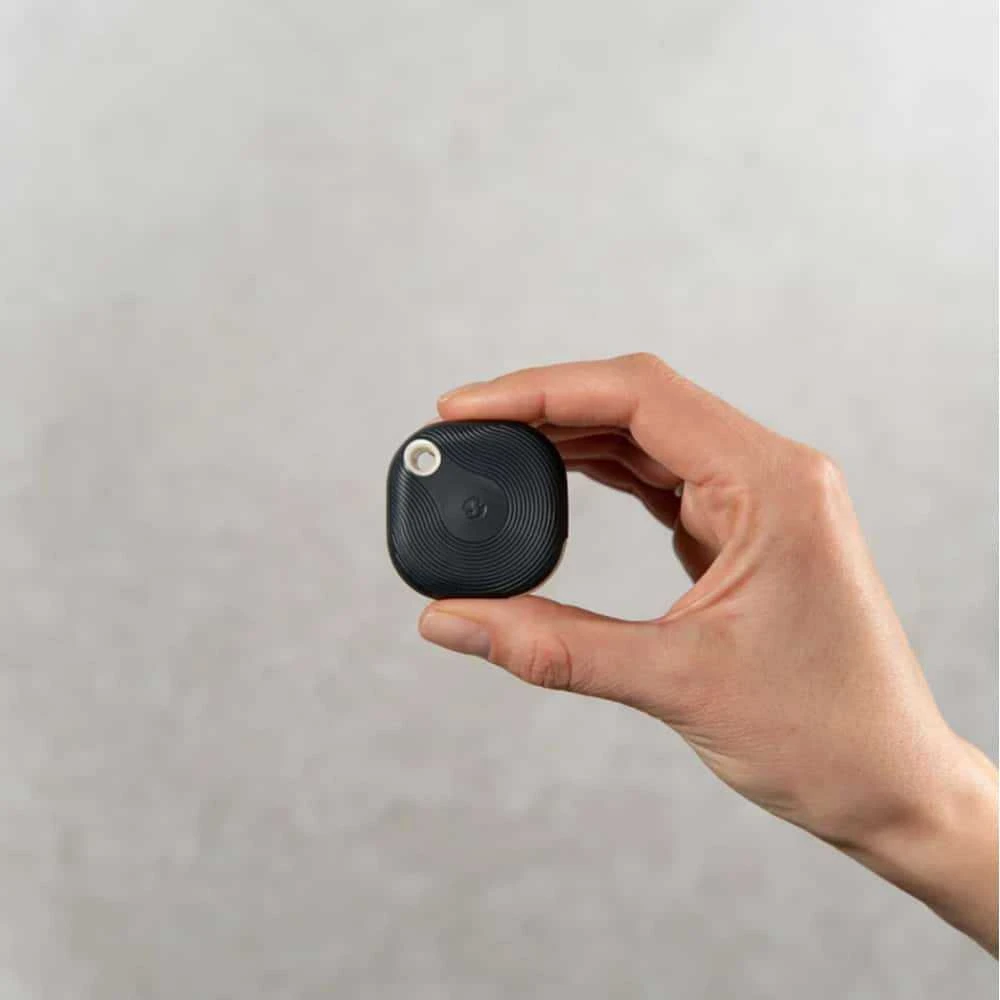 Shelly BLU Button Tough 1 Bluetooth valdomas veiksmo ir scenų aktyvavimo mygtukas - kreminė