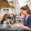 MOMCOZY ĮKRAUNAMAS KELIONINIS BUTELIUKŲ ŠILDYTUVAS