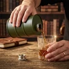 Žalia statinės formos metalinė gertuvė, 600 ml