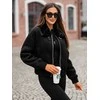 Juoda striukė su juodu kailiuku Edit