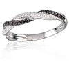 Auksinis žiedas su brangakmeniais. Metalas: Baltas Auksas. Praba: 585°. Akmuo: Briliantai , Briliantai (Juodi) - 16.5 - 1.62 g. - Briliantai (0,06Ct), Briliantai (Juodi) (0,072Ct)