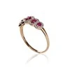 Auksinis žiedas su brangakmeniais. Metalas: Raudonas Auksas. Praba: 585°. Akmuo: Briliantai , Rubinas - 18 - 1.68 g. - Briliantai (0,133Ct), Rubinas (0,577Ct)