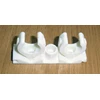 Laikiklis plastmasinis dvigubas 16mm