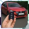 Silikoninis raktelio dėklas juodai raudonas Peugeot A124