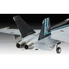 Klijavimo modelis Revell Maverick's F/A-18E, baltas