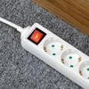 Przedłużacz 5 gniazd 2m typu niemieckiego su przełącznikiem (3x1,5mm) Rebel balta